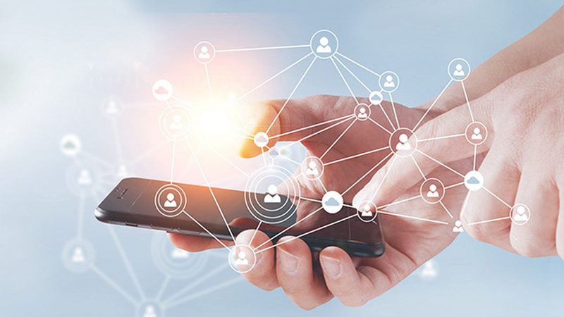 集群通信与LTE：性能对比解析