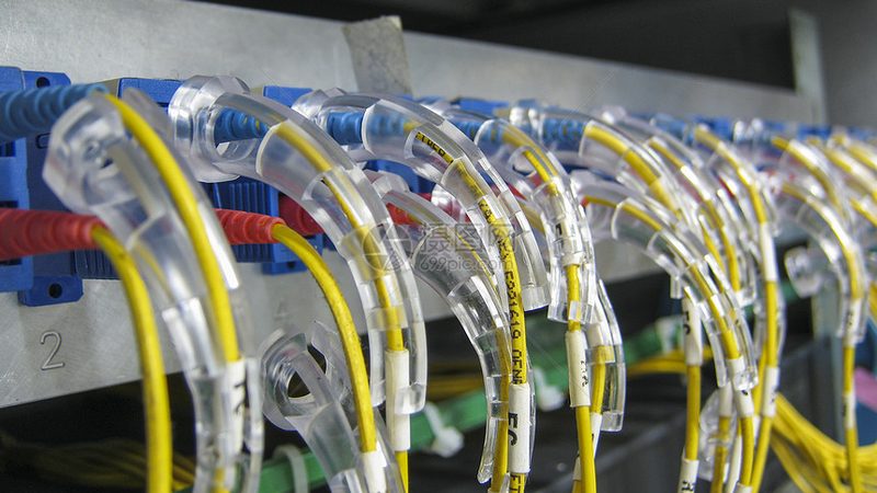 校园宿舍网络升级，500兆路由器如何选？**